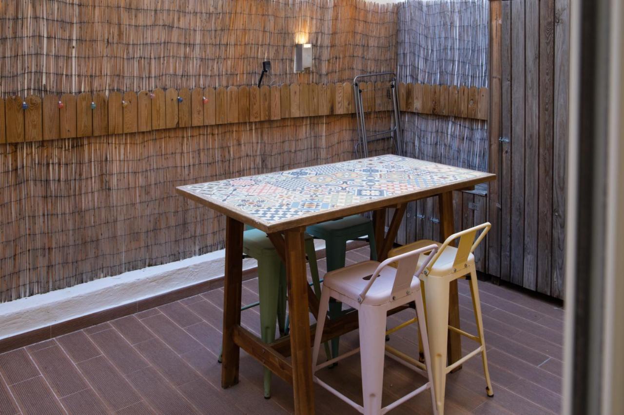 Charming 1 Bedroom Apartment W/ Terrace Near Belem Lisbon Bagian luar foto